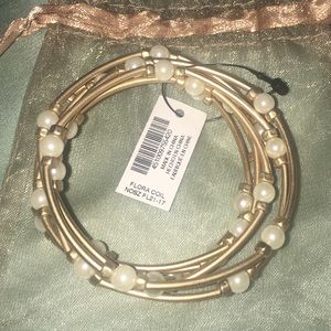 BNWT Chico’s Bracelet Set in Rose Gold
